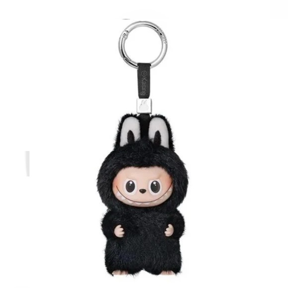 LABUBU PIN FOR LOVE LETTER R - Picture 1 of 2